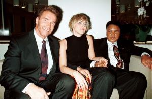 Arnold Schwarzenegger, Sharon Stone and Muhammad Ali, 2000, NY.jpg